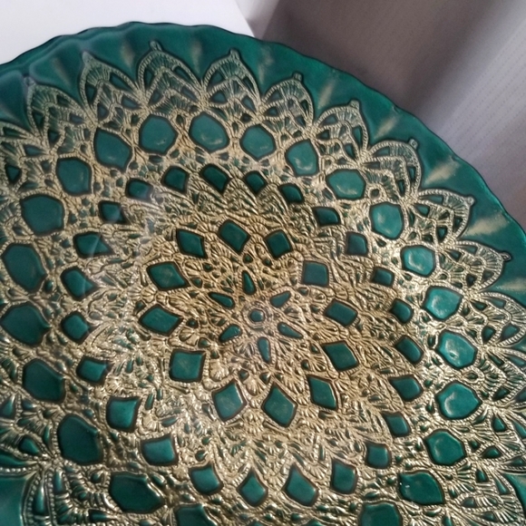 Emerald Green & Gold Glass Pedestal Dish - Picture 1 of 4